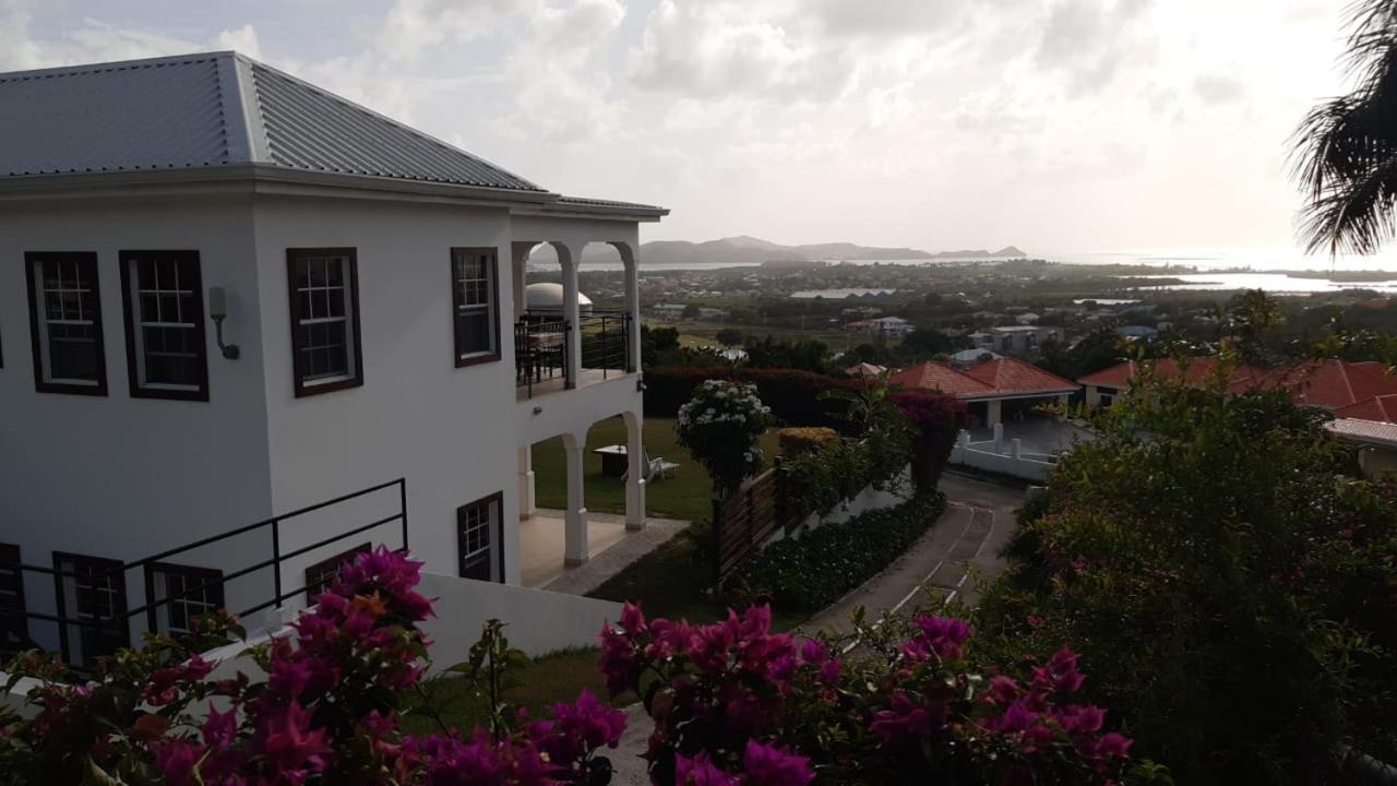 Holiday Home Belvedere Dickenson Bay Luaran gambar