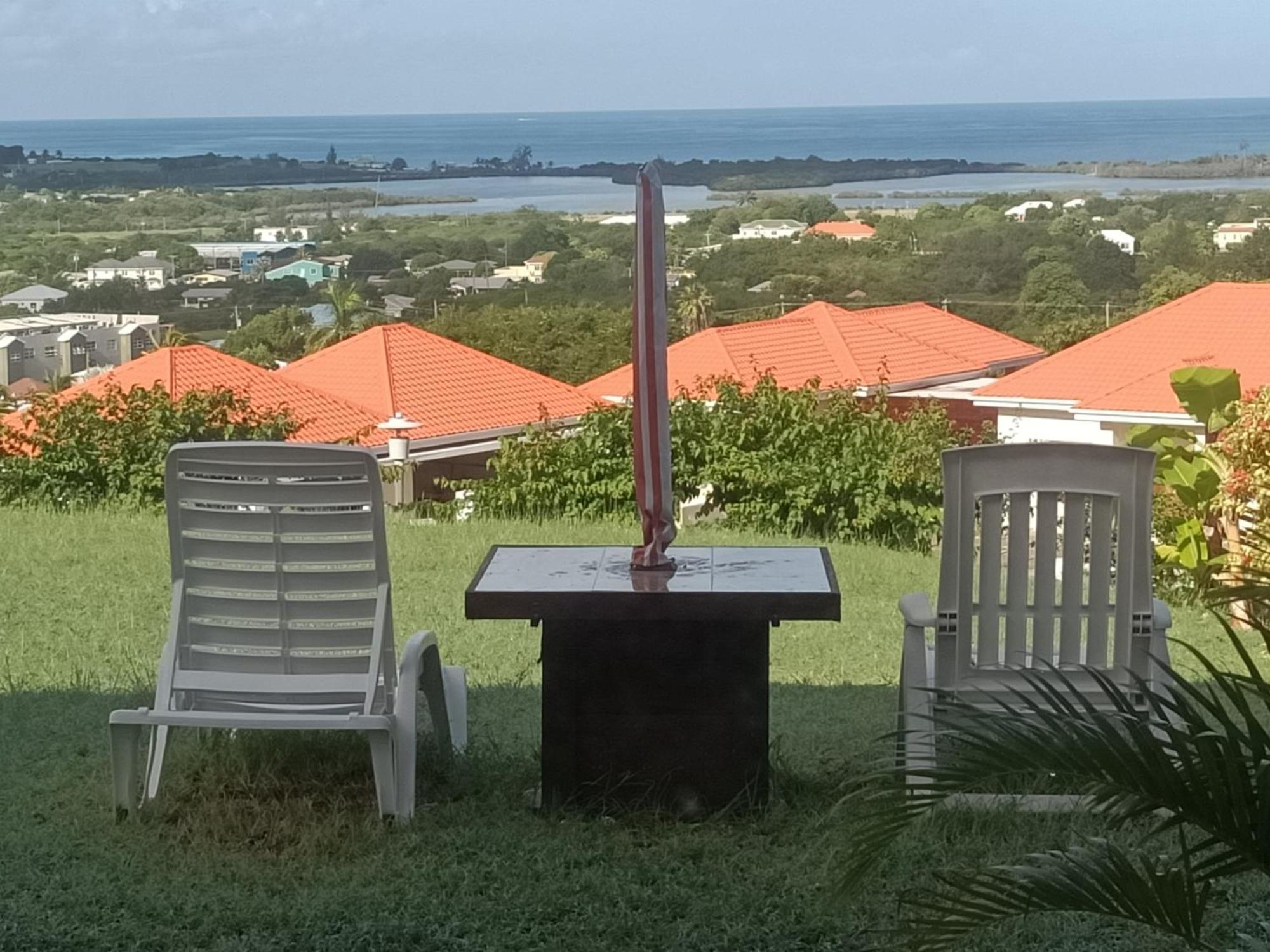Holiday Home Belvedere Dickenson Bay Bilik gambar
